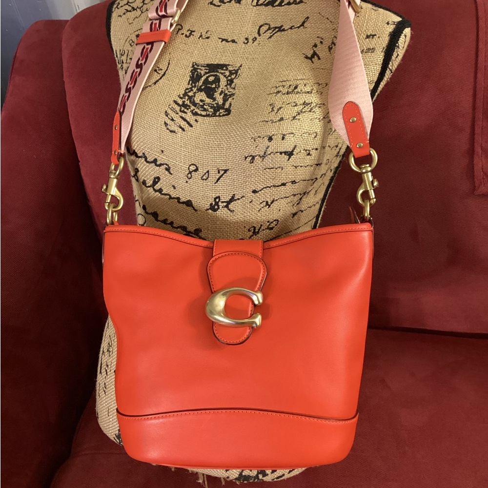 EUC Tali Bag with Gold Hardware